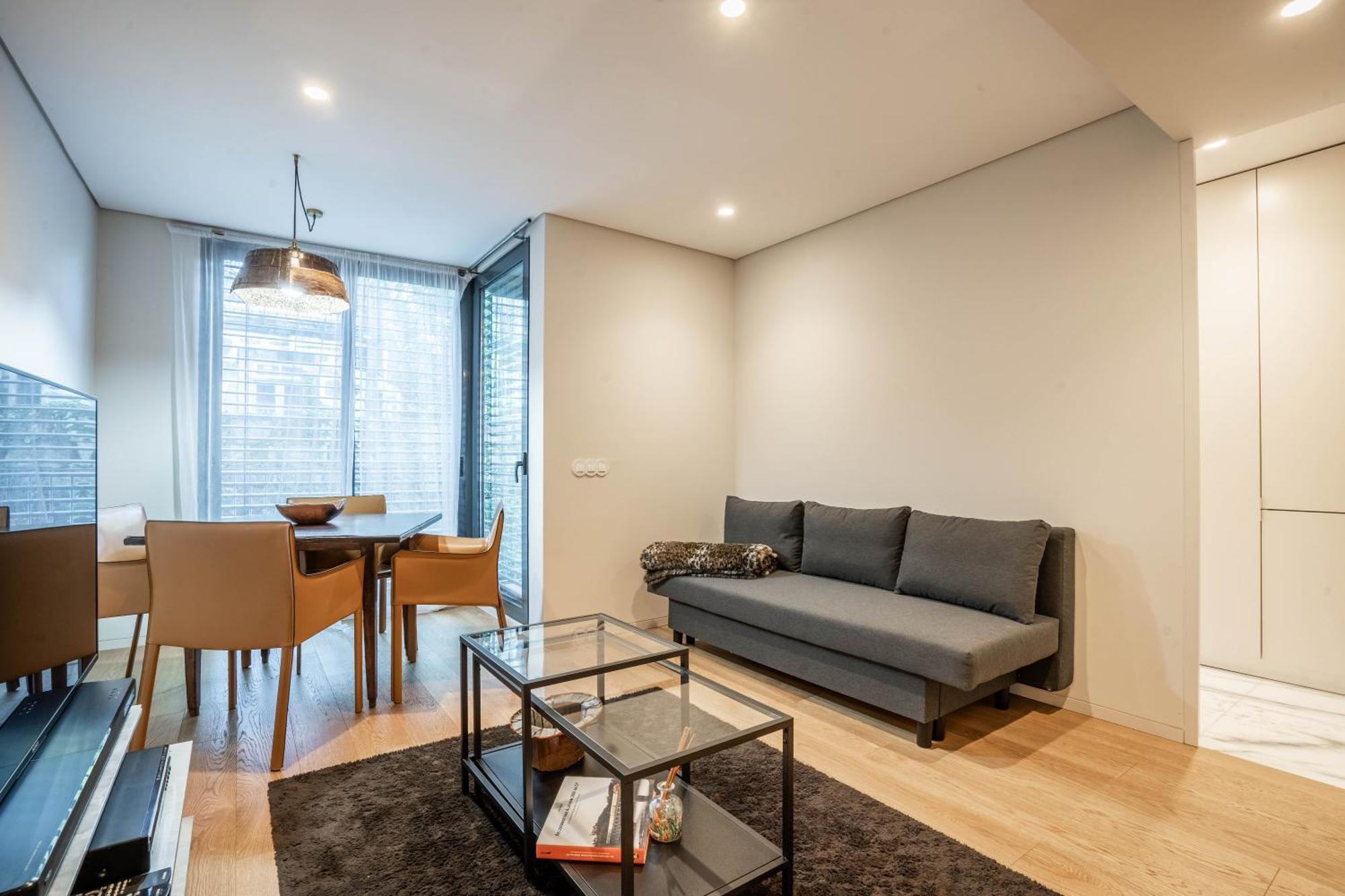 Primrose 1Br Delight W Parking By Lovelystay Πόρτο Εξωτερικό φωτογραφία