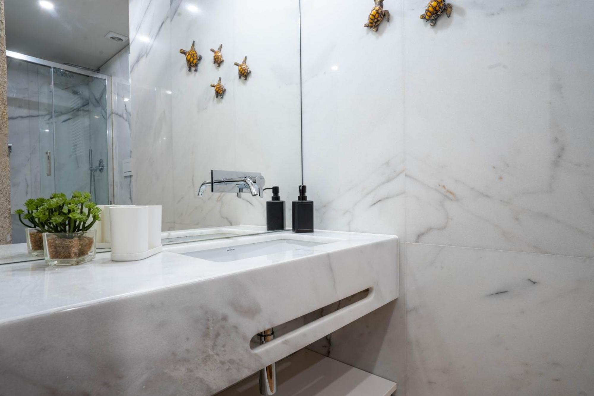 Primrose 1Br Delight W Parking By Lovelystay Πόρτο Εξωτερικό φωτογραφία