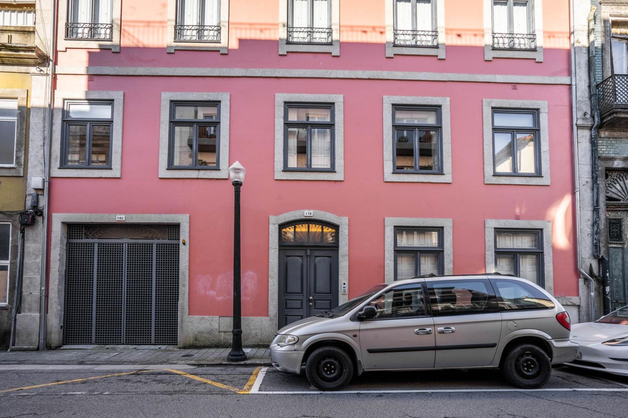 Primrose 1Br Delight W Parking By Lovelystay Πόρτο Εξωτερικό φωτογραφία